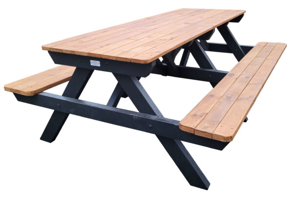 Picnic table 2 Black legs and kwila top  scaled